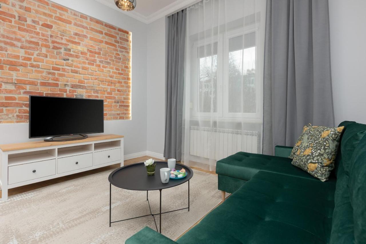 Warszawa Ochota Modern Apartment For Families By Noclegi Renters Exteriör bild