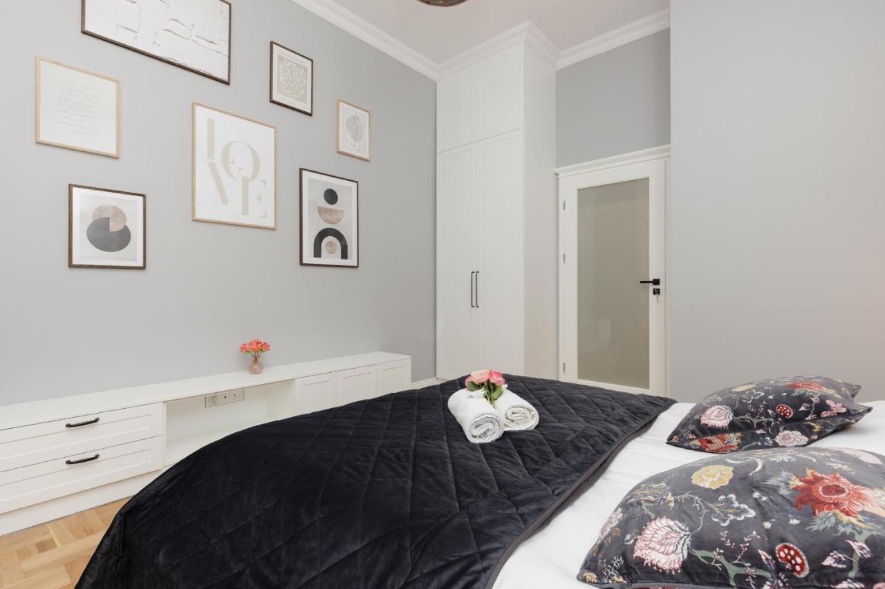 Warszawa Ochota Modern Apartment For Families By Noclegi Renters Exteriör bild
