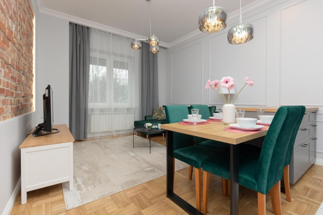 Warszawa Ochota Modern Apartment For Families By Noclegi Renters Exteriör bild