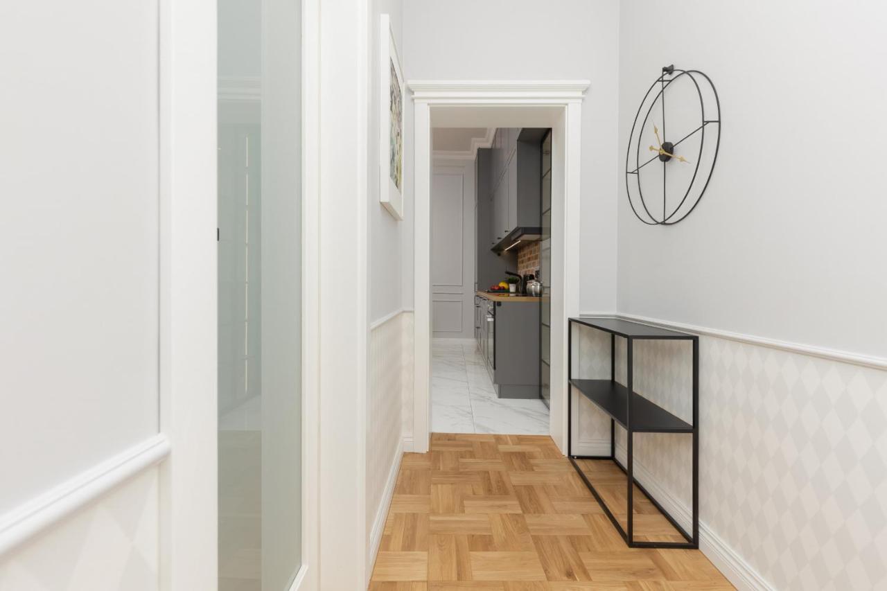 Warszawa Ochota Modern Apartment For Families By Noclegi Renters Exteriör bild